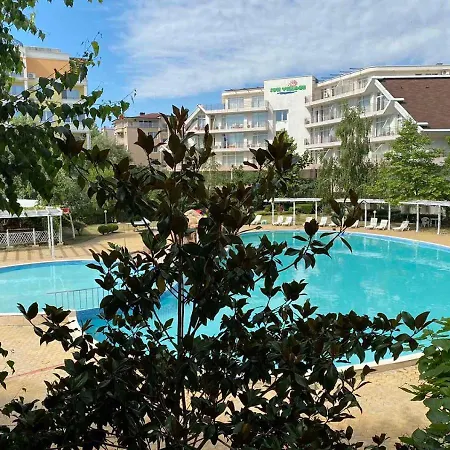 Kims One-bed For Rent At Sunny Apartman